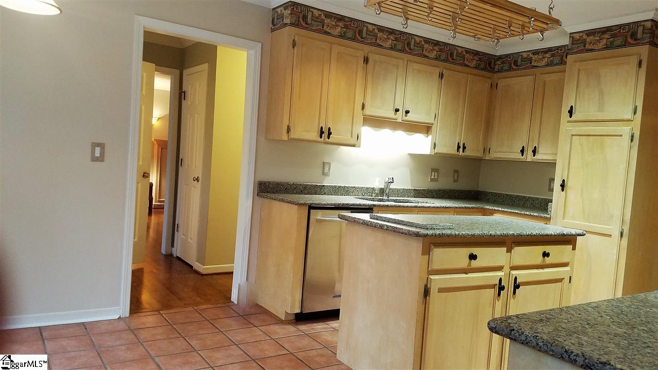 121 Crosswinds Street Greer, SC 29650 - Photo 20 of 36 Gallery Image 20