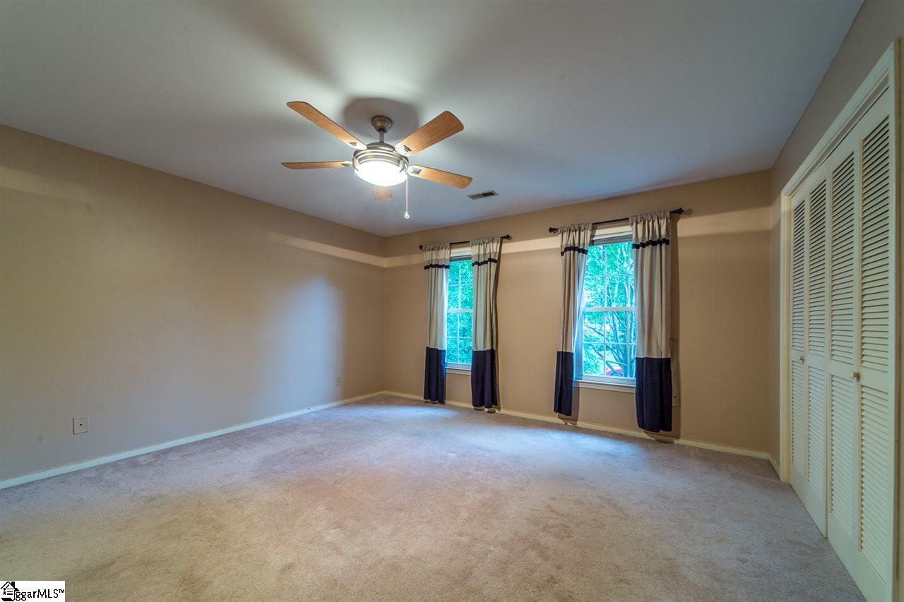 121 Crosswinds Street Greer, SC 29650 - Photo 30 of 36 Gallery Image 30