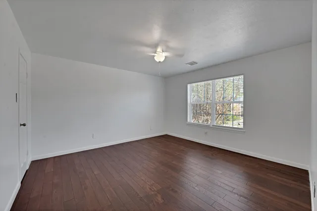 $3,400 | 4422 Warwick Drive, Sugar Land, TX 77479