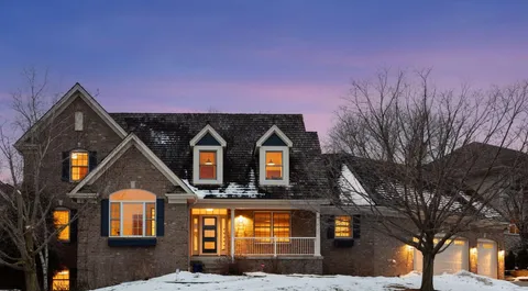 $940,000 | 7801 West 95th Street, Bloomington, MN 55438