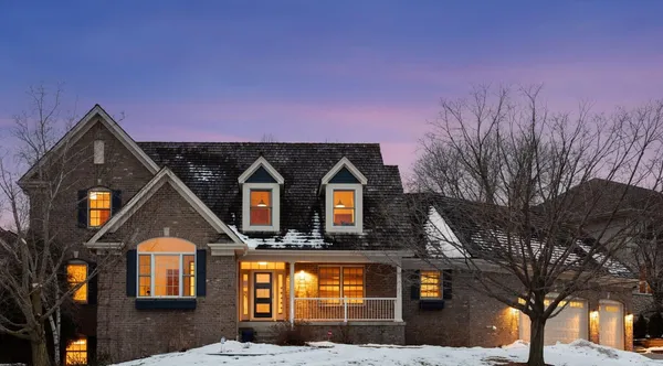 $940,000 | 7801 West 95th Street, Bloomington, MN 55438