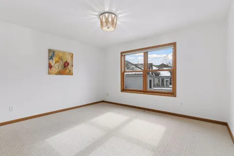 $940,000 | 7801 West 95th Street, Bloomington, MN 55438