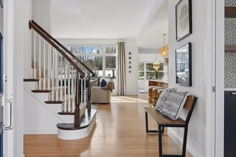 $940,000 | 7801 West 95th Street, Bloomington, MN 55438