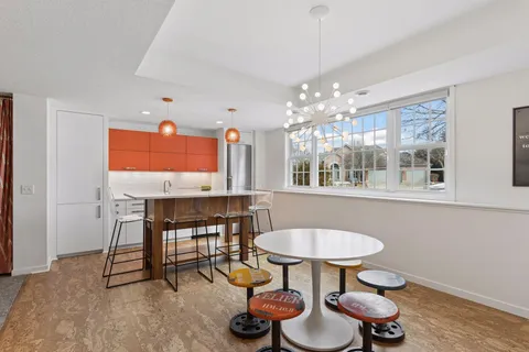 $940,000 | 7801 West 95th Street, Bloomington, MN 55438