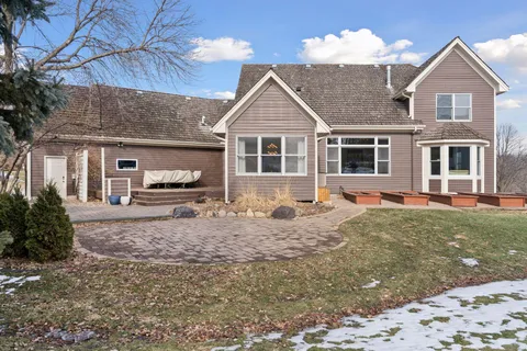 $940,000 | 7801 West 95th Street, Bloomington, MN 55438