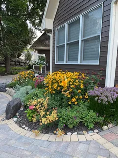 $940,000 | 7801 West 95th Street, Bloomington, MN 55438