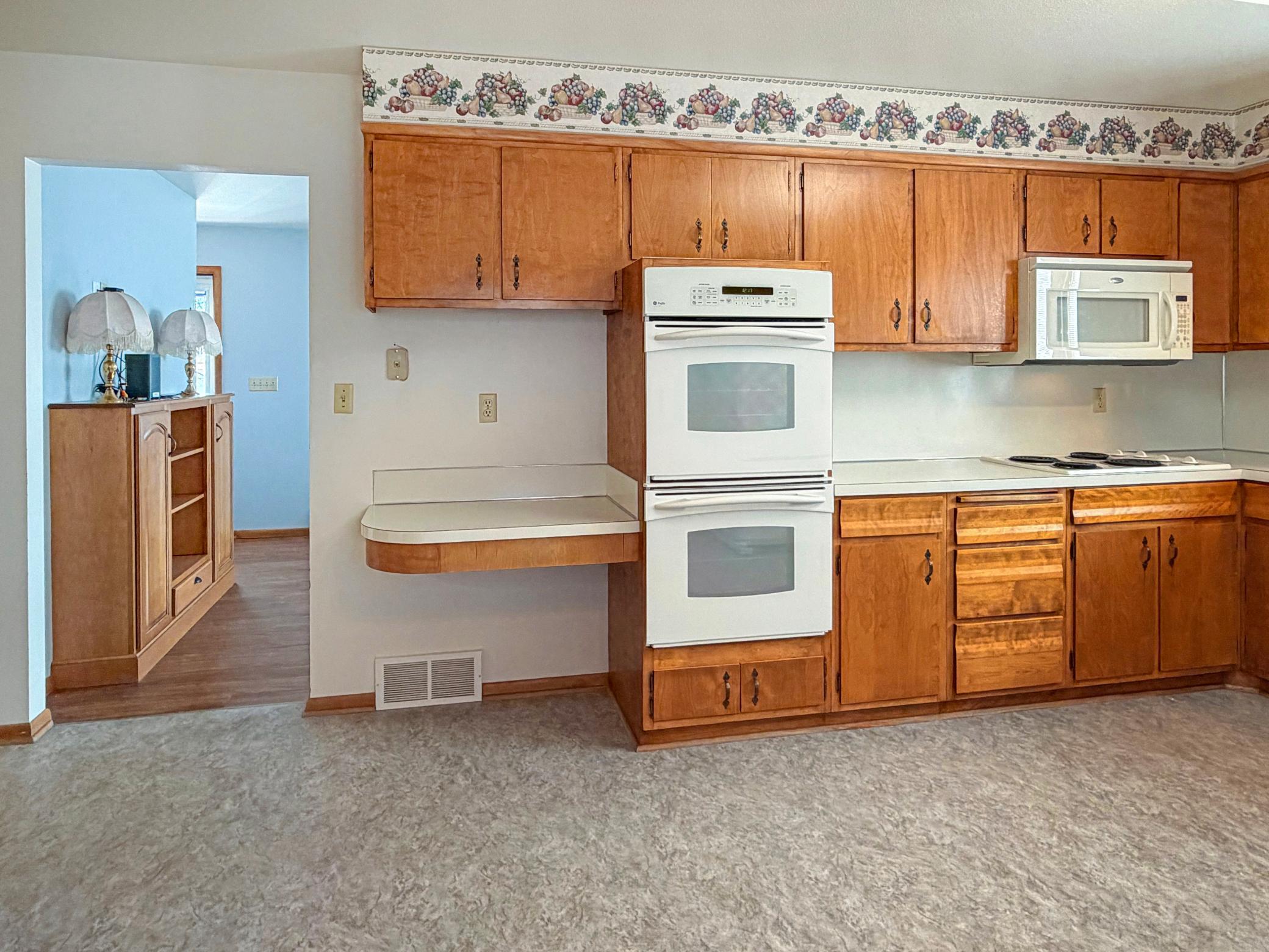 3036 Queen Avenue Slayton, MN 56172 - Photo 12 of 29