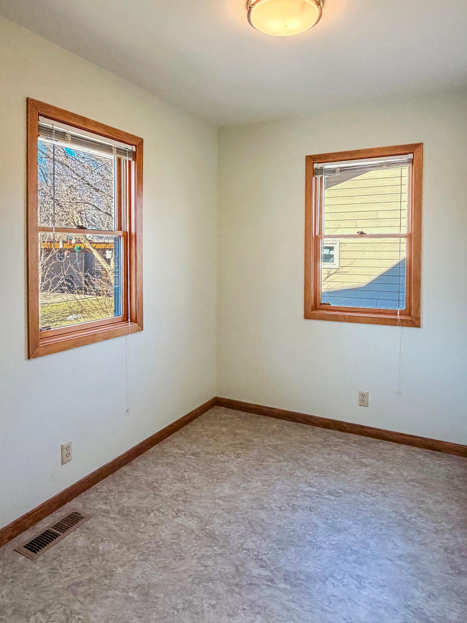 3036 Queen Avenue Slayton, MN 56172 - Photo 15 of 29