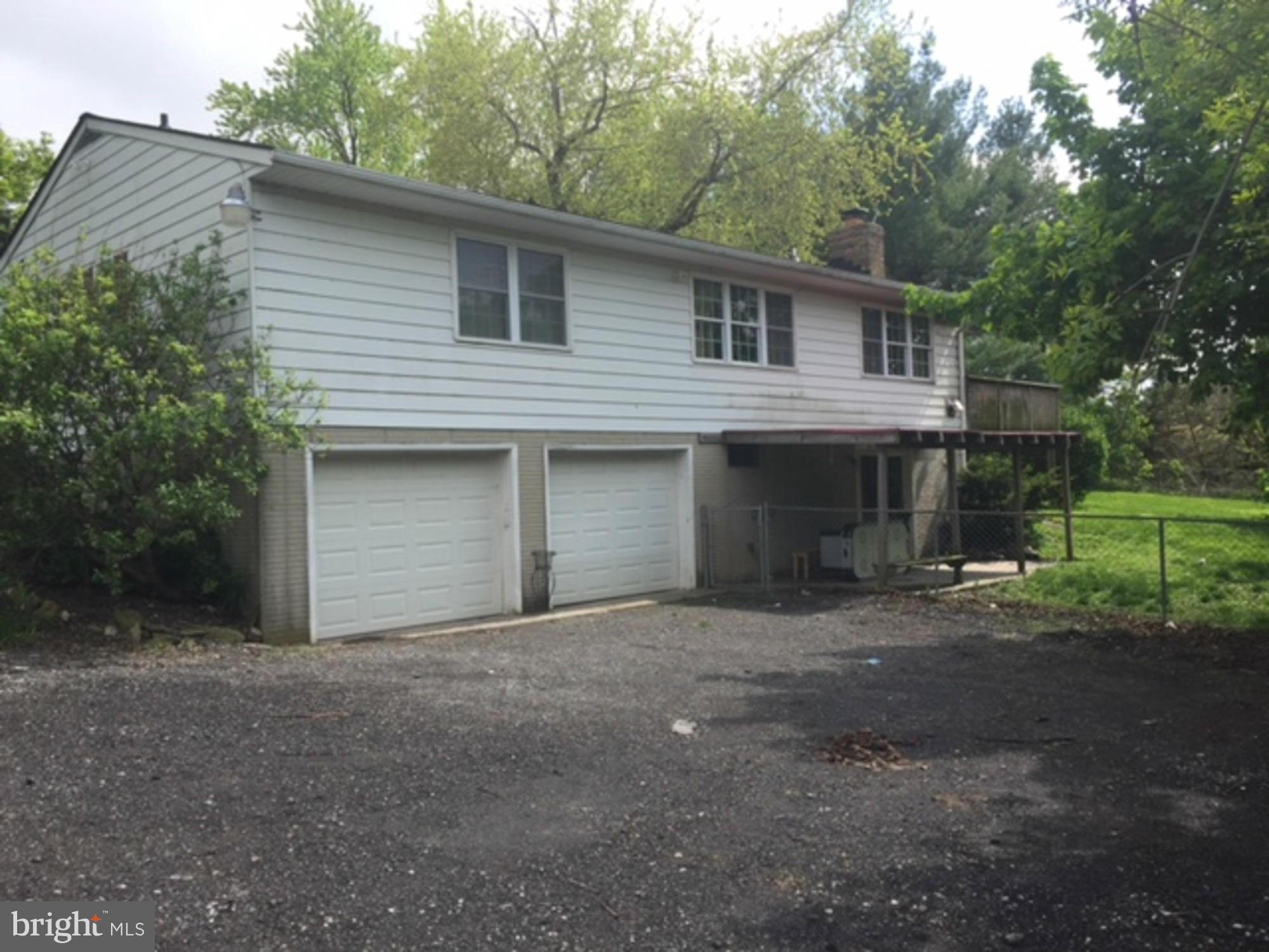 1808 East Deep Run Road Manchester, MD 21102 - Photo 3 of 6 Exterior (Rear)