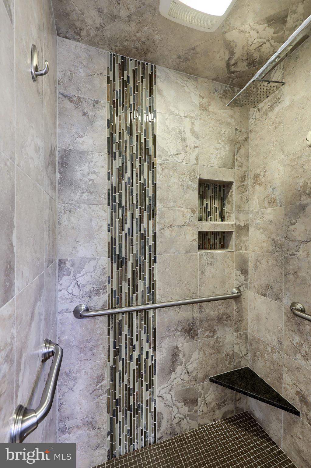 16 East Market Street Lititz, PA 17543 - Photo 13 of 39