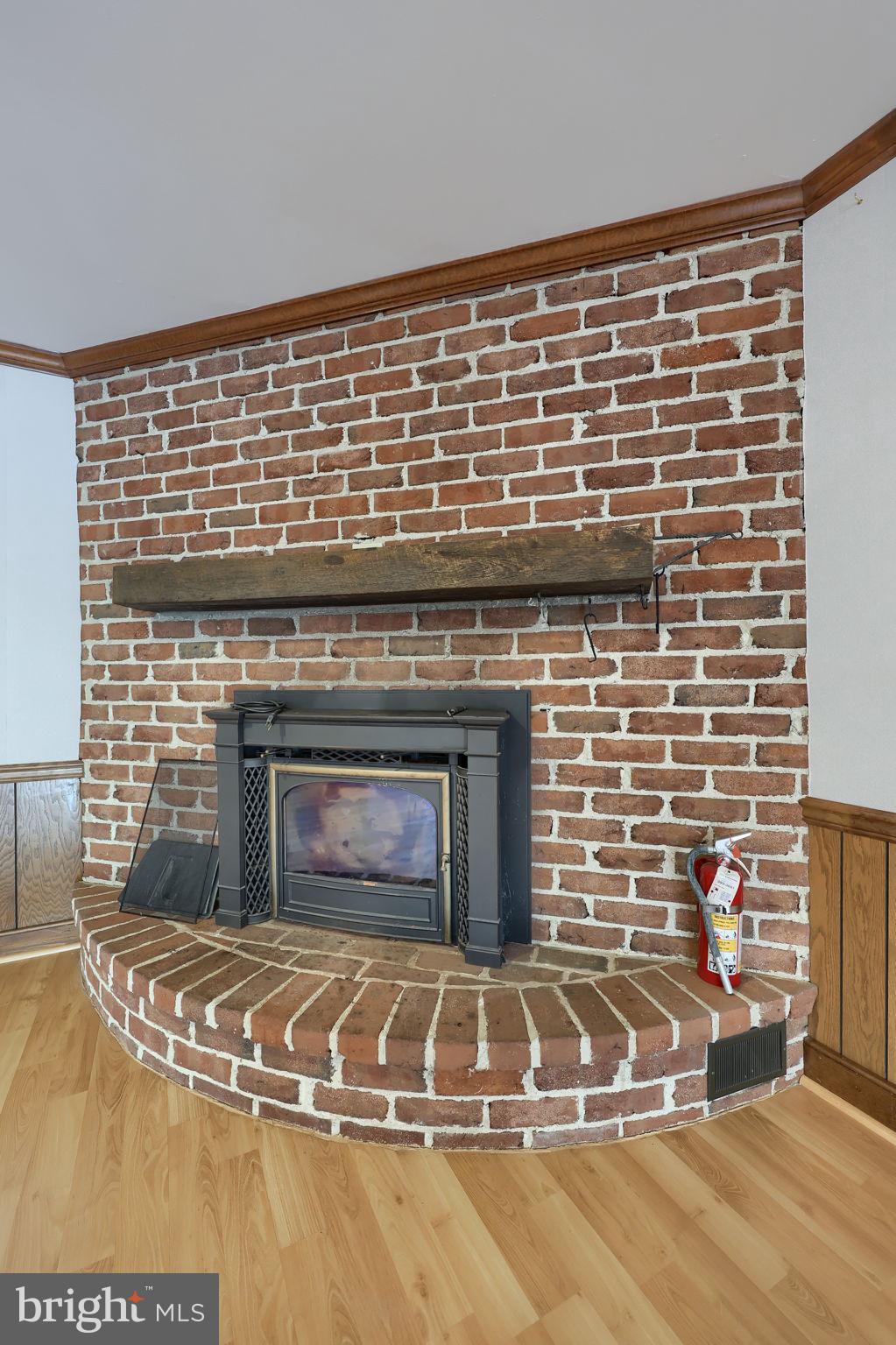 16 East Market Street Lititz, PA 17543 - Photo 17 of 39