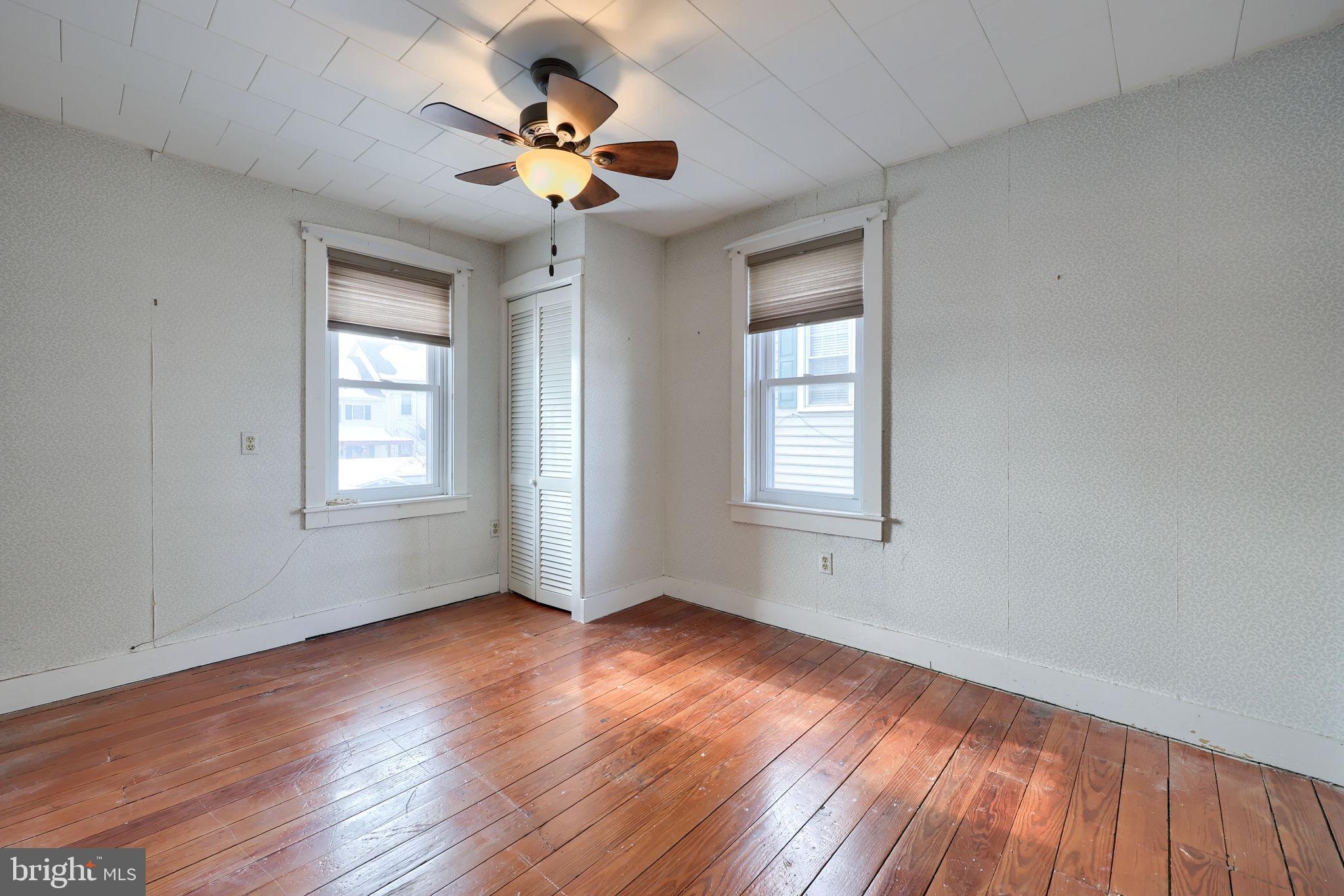 16 East Market Street Lititz, PA 17543 - Photo 22 of 39