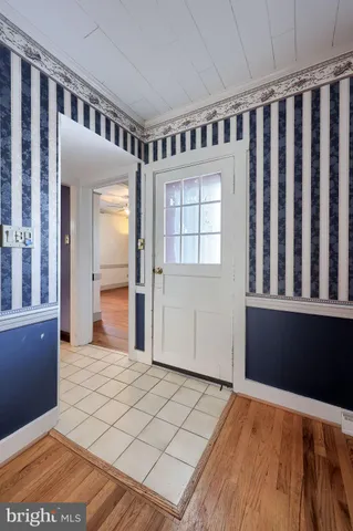 $325,000 | 16 East Market Street, Lititz, PA 17543