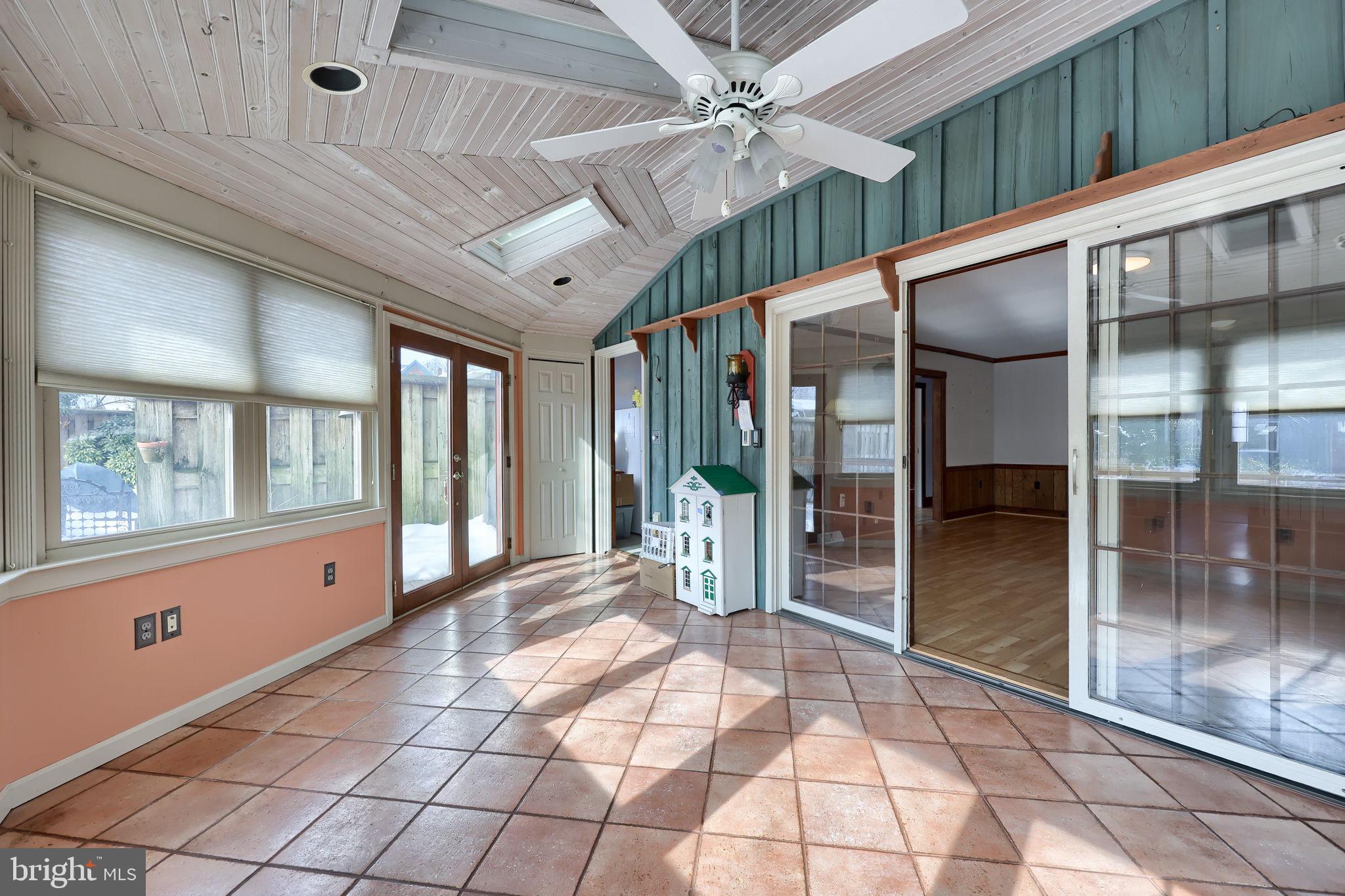 16 East Market Street Lititz, PA 17543 - Photo 32 of 39