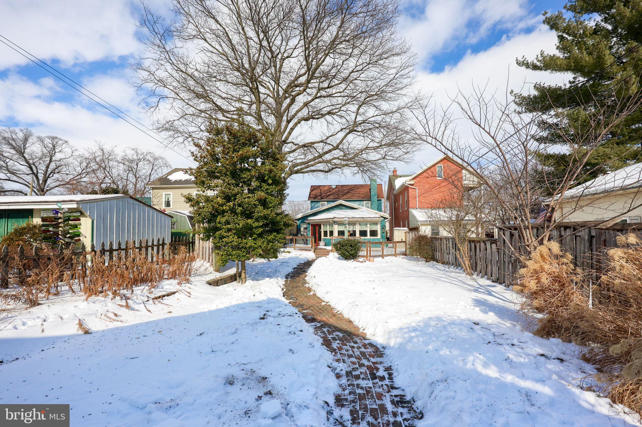 16 East Market Street Lititz, PA 17543 - Photo 35 of 39