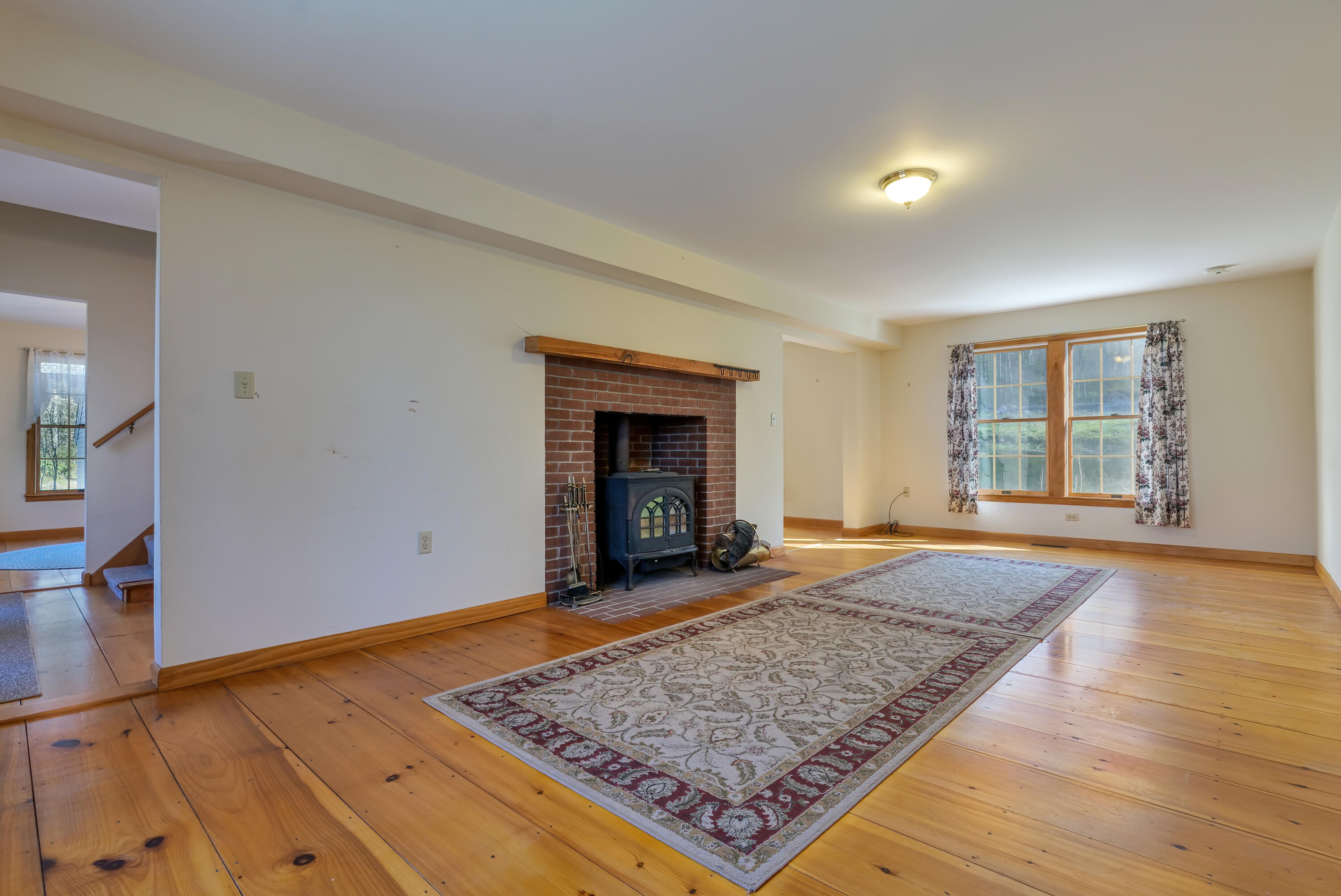 31 Newbury Neck Road Surry, ME 04684 - Photo 7 of 27 Living Room