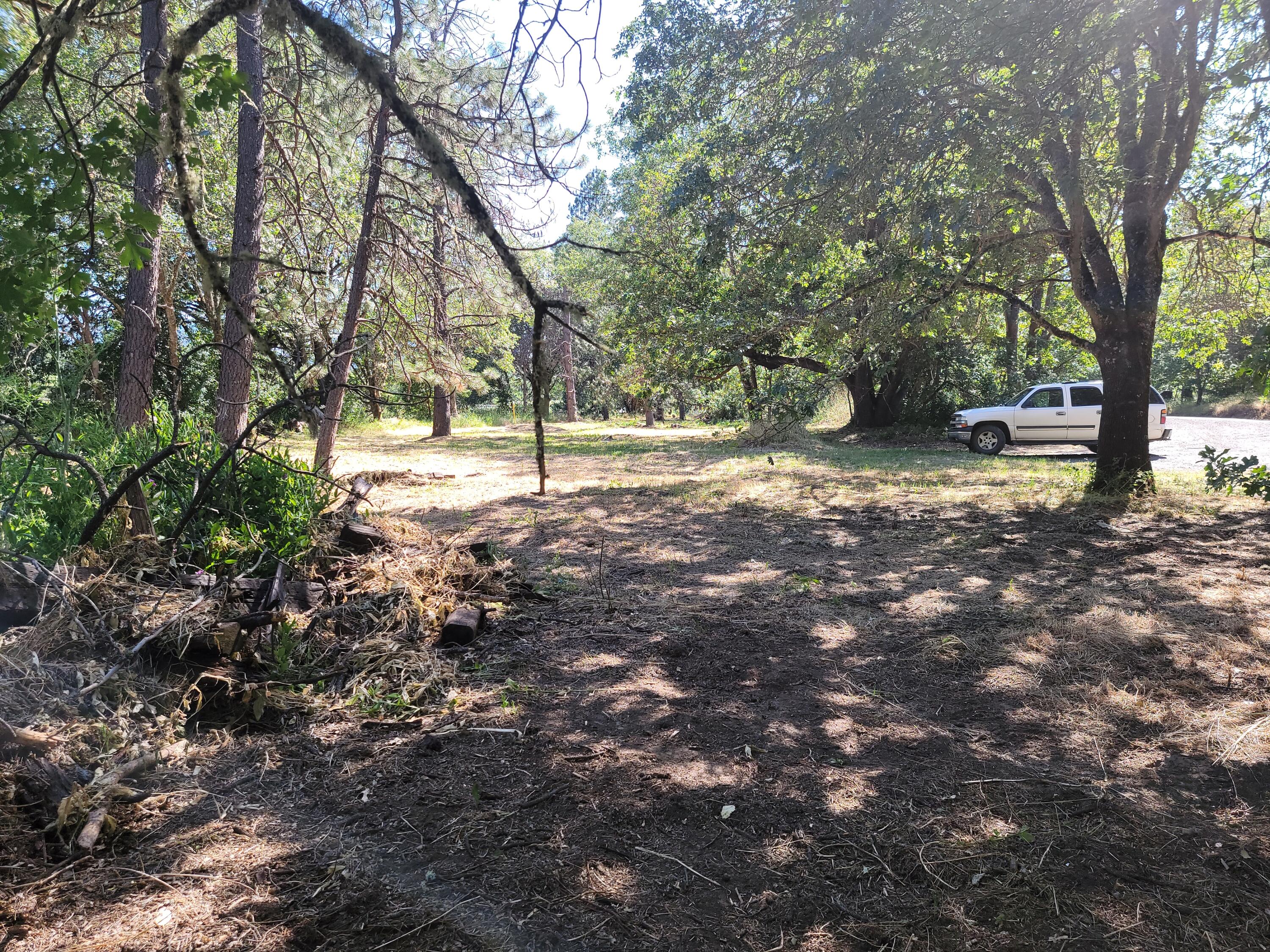 River North Road, Unit 3300 Gold Hill, OR 97525 - Photo 1 of 43 ACCESS OFF NORTH RIVER RD