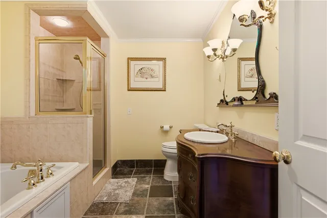 $4,000 | 216 Goddard Row, Newport, RI 02840