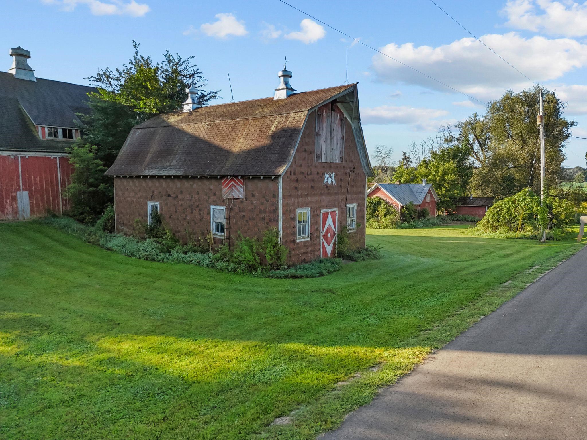 8553 Wolf River Road Fremont, WI 54940 - Photo 19 of 64 Gallery Image 19