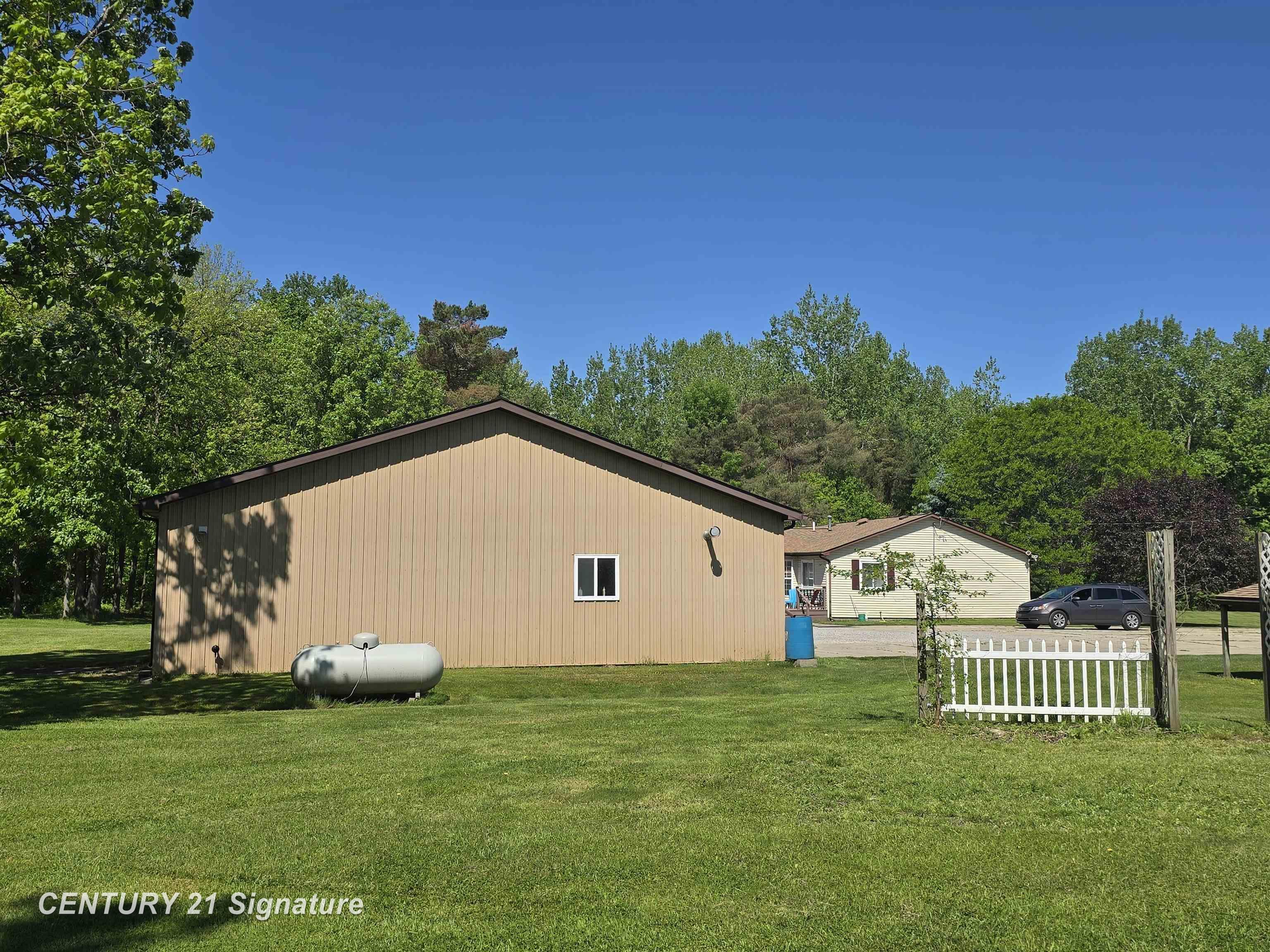 1162 East Farrand Road Clio, MI 48420 - Photo 14 of 88