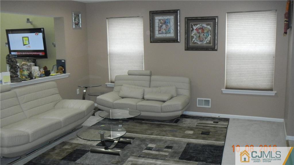 13 Richards Road Lawrence Township, NJ 08648 - Photo 2 of 6 Gallery Image 2