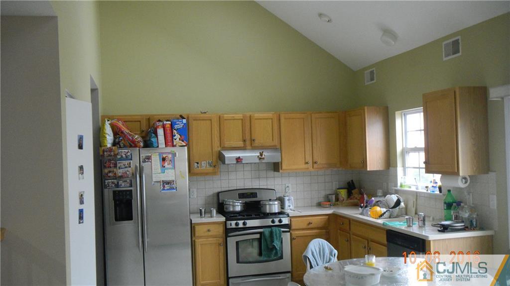 13 Richards Road Lawrence Township, NJ 08648 - Photo 4 of 6 Gallery Image 4