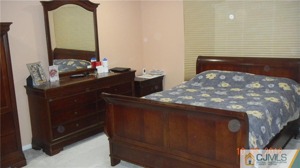 13 Richards Road Lawrence Township, NJ 08648 - Photo 5 of 6 Gallery Image 5