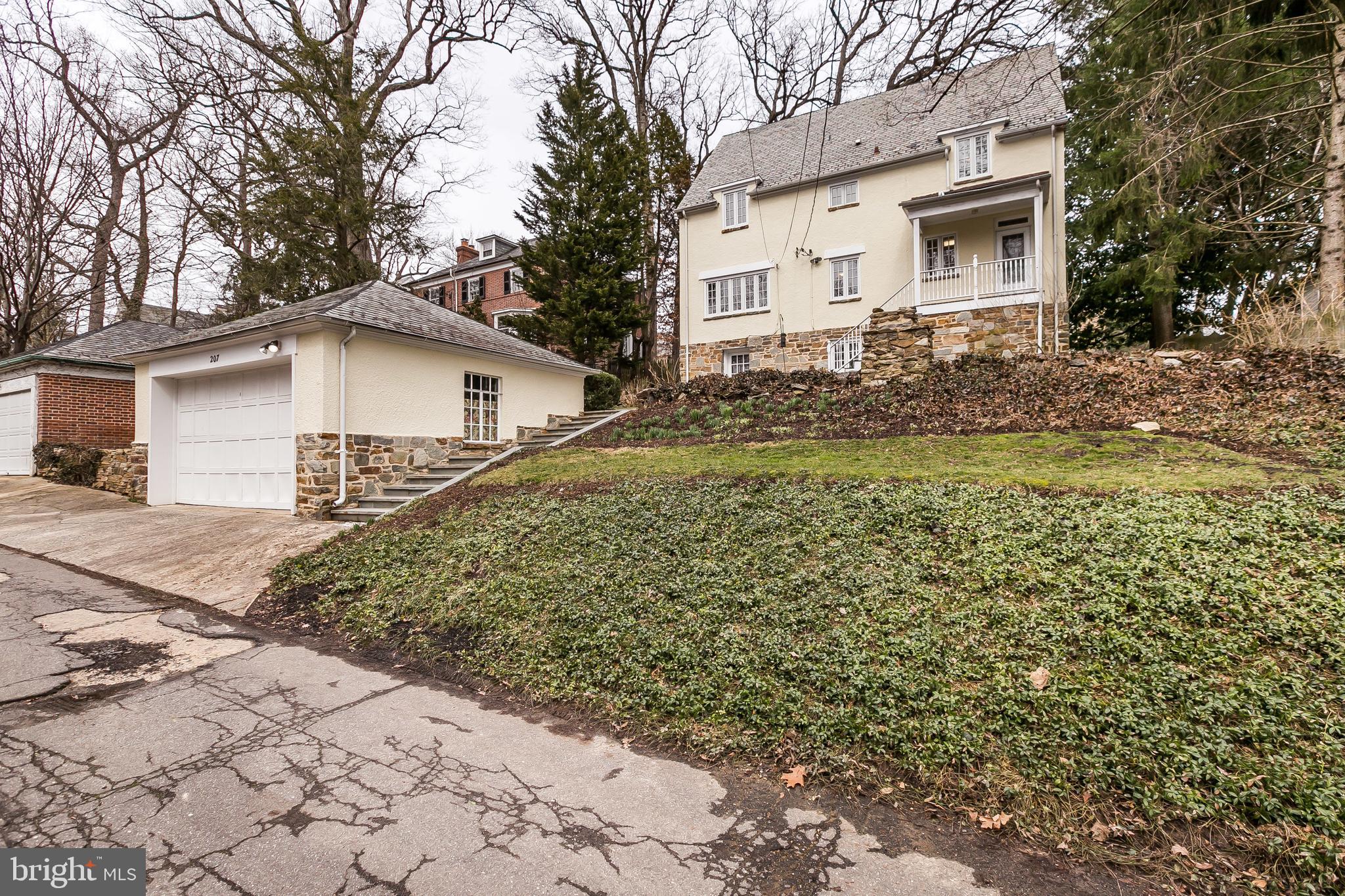 207 Tunbridge Road Baltimore, MD 21212 - Photo 40 of 43 The garage is accessed from the lane