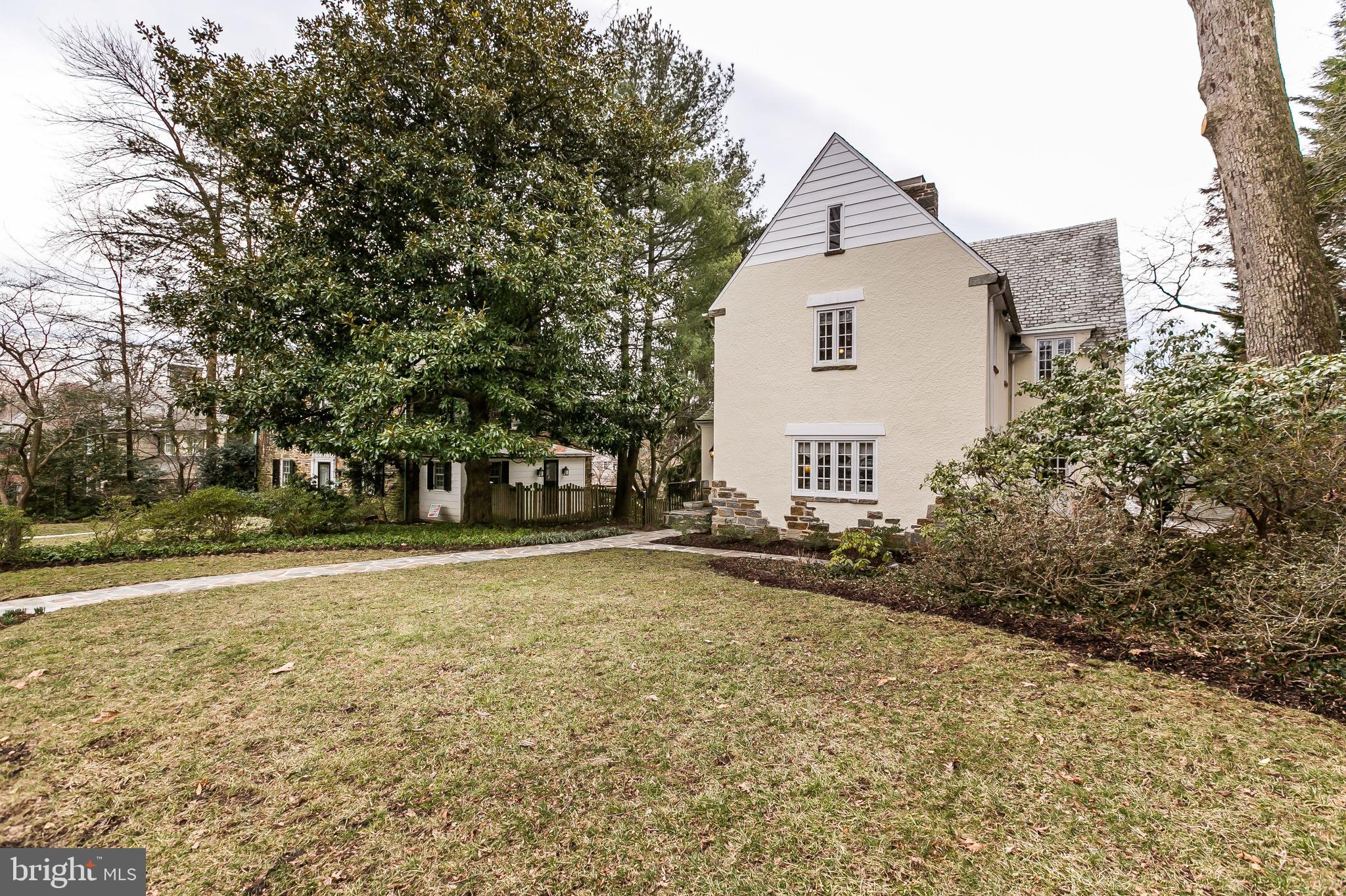 207 Tunbridge Road Baltimore, MD 21212 - Photo 43 of 43 Just 3 blocks to the homeland lakes