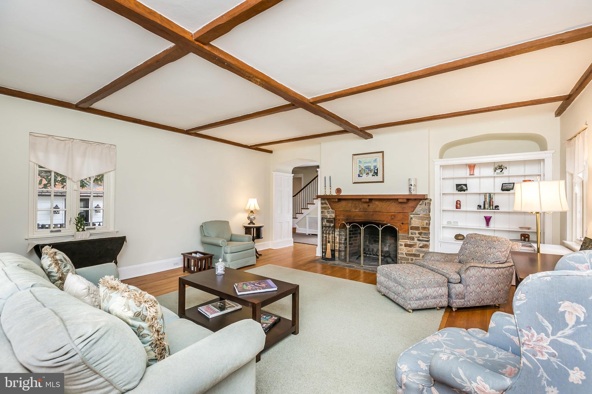 207 Tunbridge Road Baltimore, MD 21212 - Photo 7 of 43