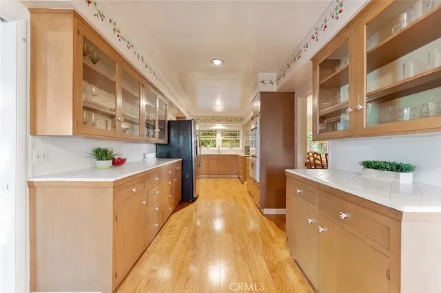 $879,000 | 1940 Arroyo Drive, Riverside, CA 92506