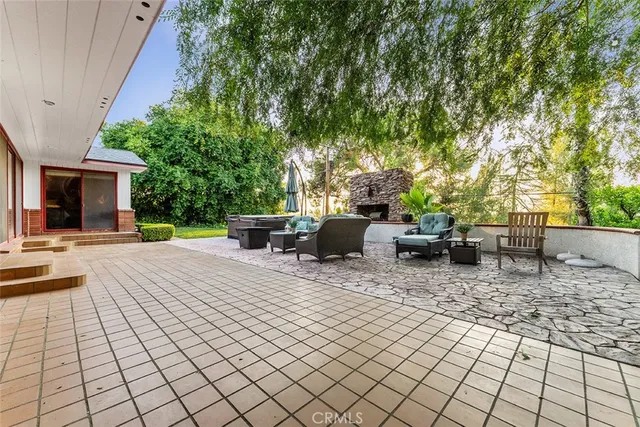 $879,000 | 1940 Arroyo Drive, Riverside, CA 92506