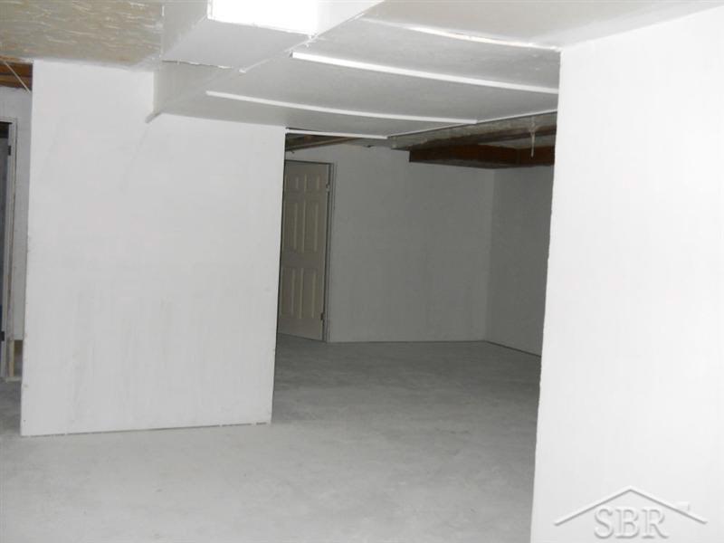 8392 East Potter Road Davison, MI 48423 - Photo 8 of 8 20324445-7.JPG
