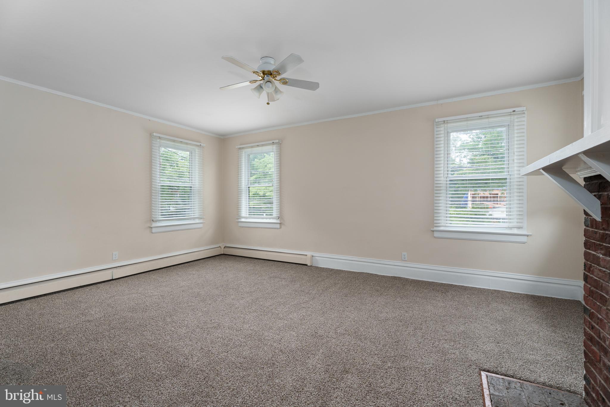 124 Washington Road, Unit 2 Princeton, NJ 08540 - Photo 13 of 13 a view of an empty room with a window