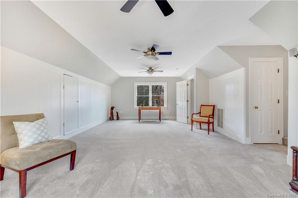 5233 Morrowick Road Charlotte, NC 28226 - Photo 23 of 36 Gallery Image 23