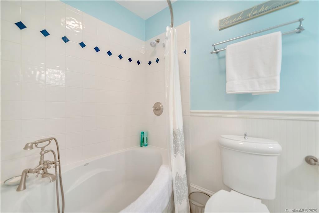 5233 Morrowick Road Charlotte, NC 28226 - Photo 28 of 36 Gallery Image 28