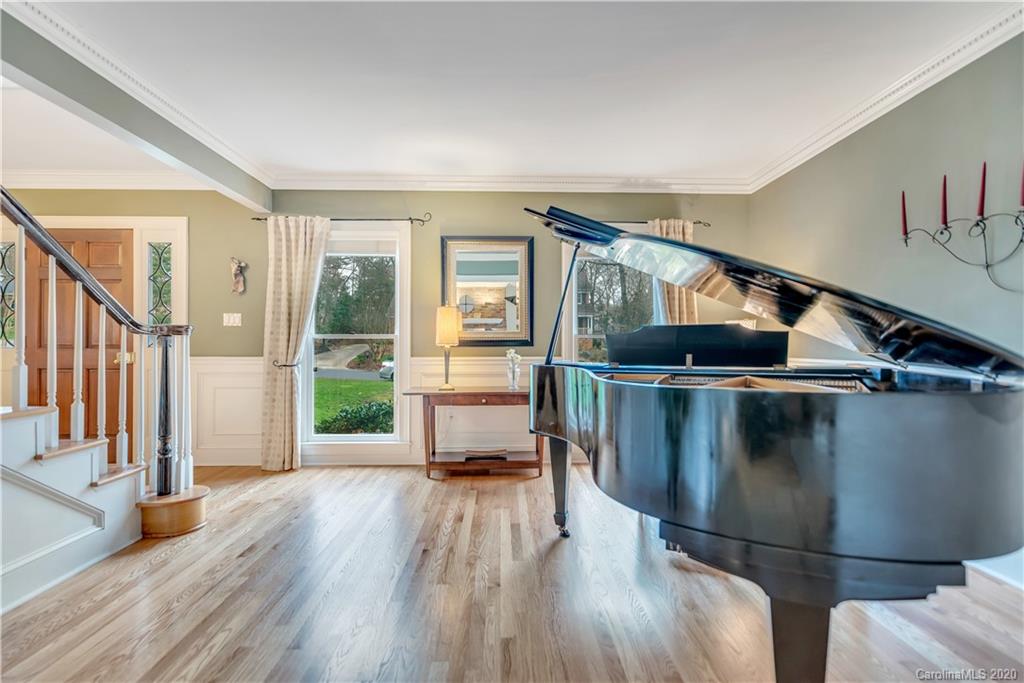 5233 Morrowick Road Charlotte, NC 28226 - Photo 9 of 36 Gallery Image 9