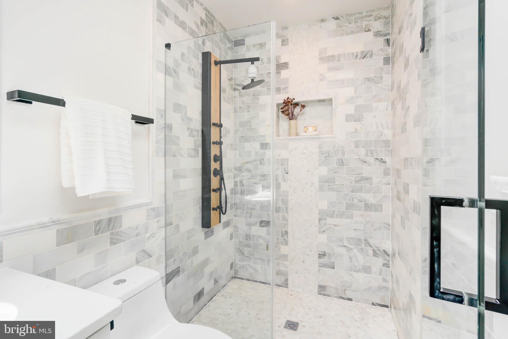 244 10th Street Southeast Washington, DC 20003 - Photo 27 of 47