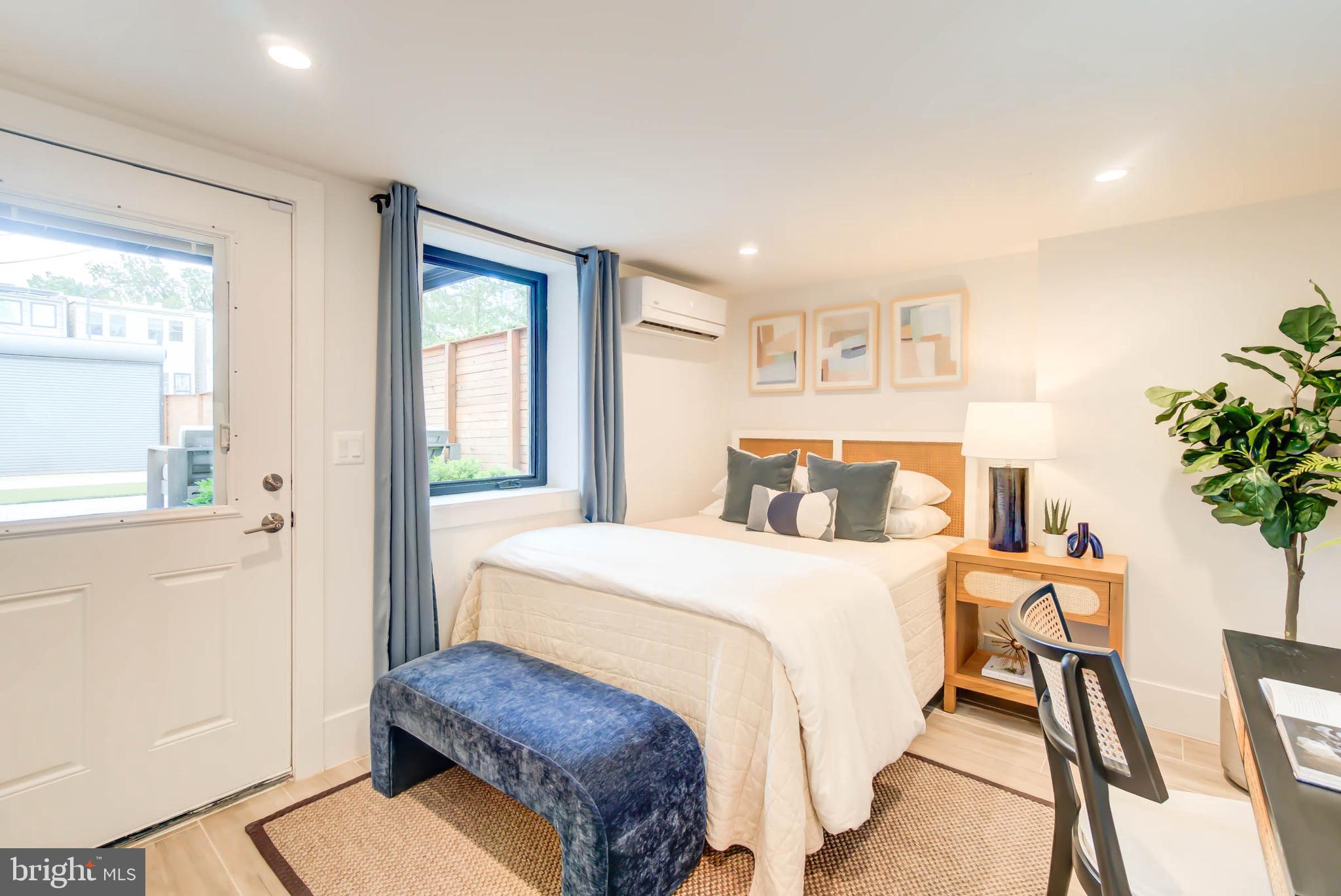 244 10th Street Southeast Washington, DC 20003 - Photo 40 of 47