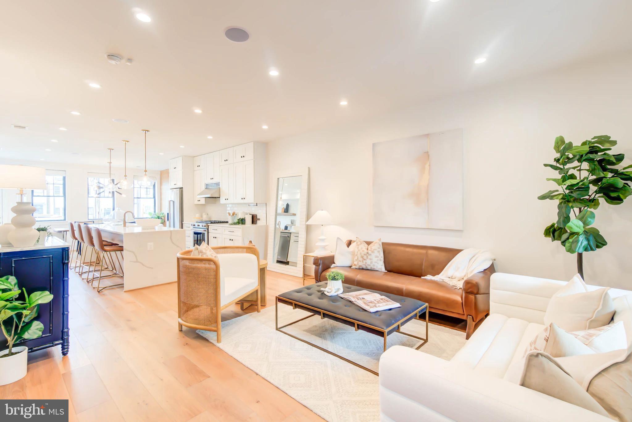 244 10th Street Southeast Washington, DC 20003 - Photo 4 of 47