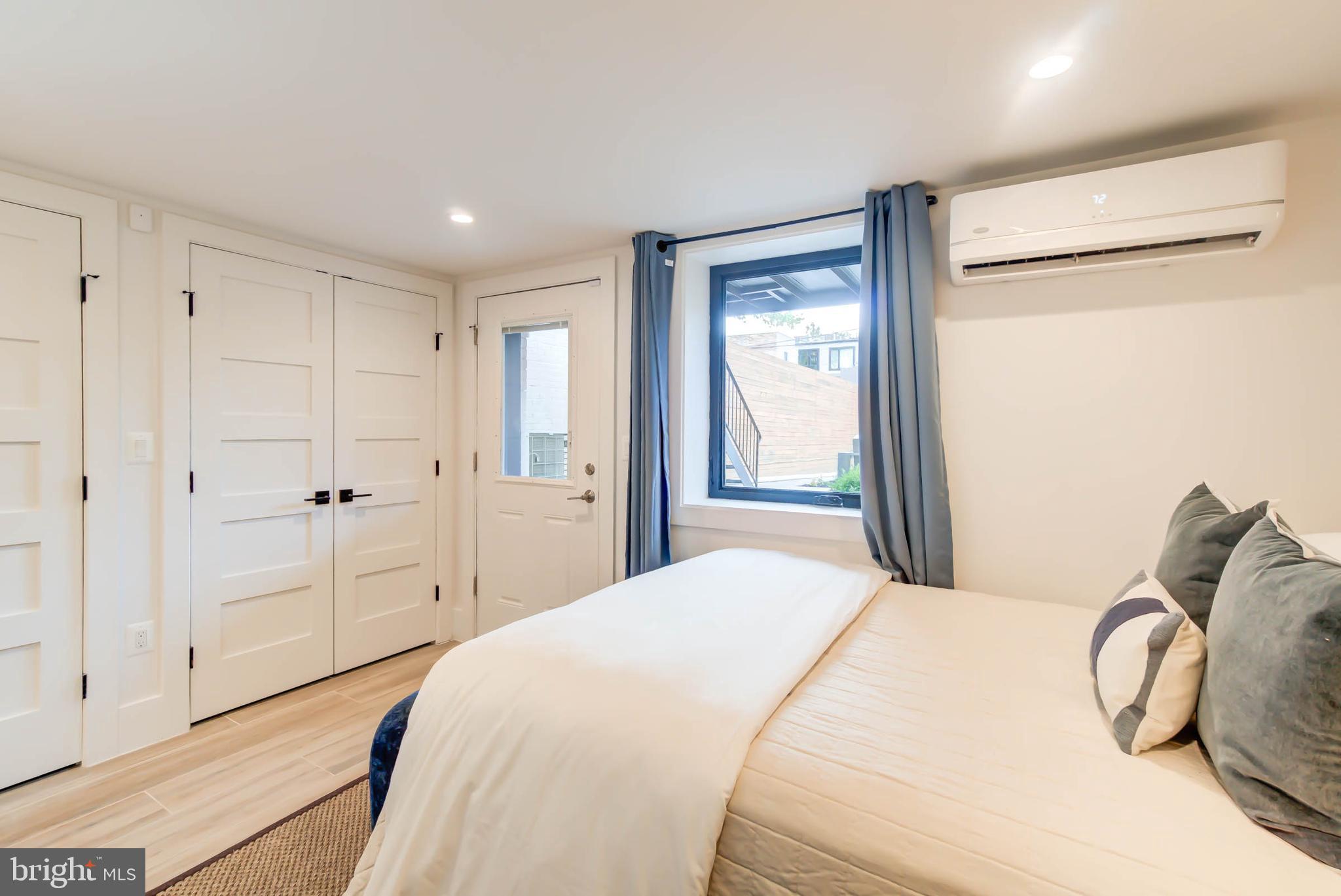 244 10th Street Southeast Washington, DC 20003 - Photo 41 of 47