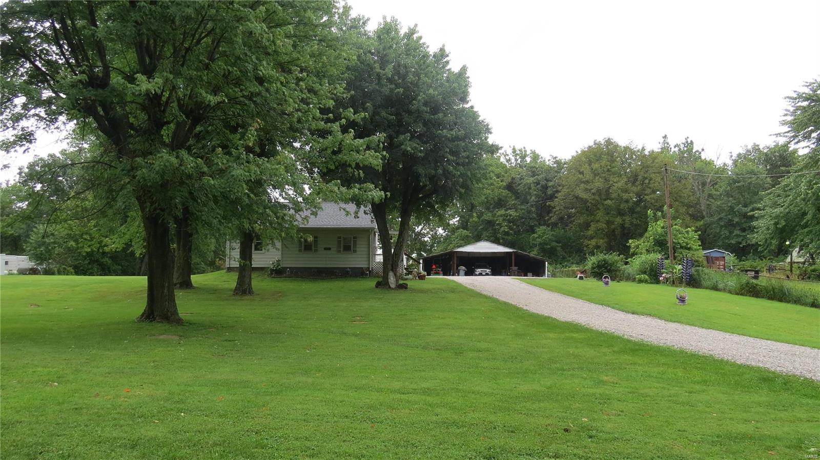 3739 Drexelius Road Alton, IL 62002 - Photo 8 of 10