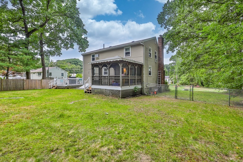 49 Tower Farm Road Billerica, MA 01821 - Photo 5 of 34