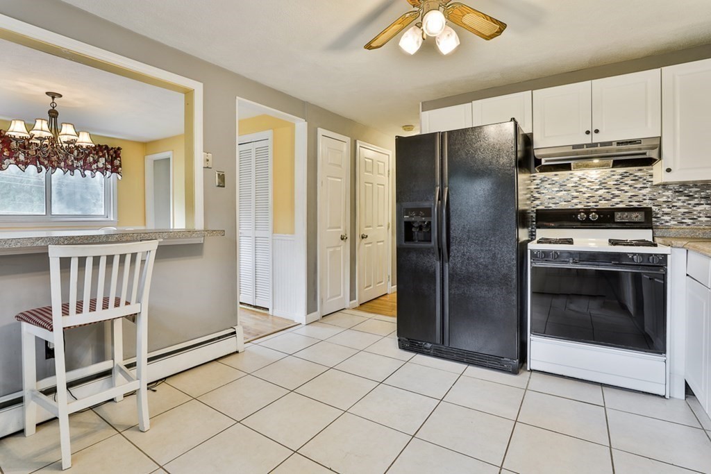 49 Tower Farm Road Billerica, MA 01821 - Photo 10 of 34