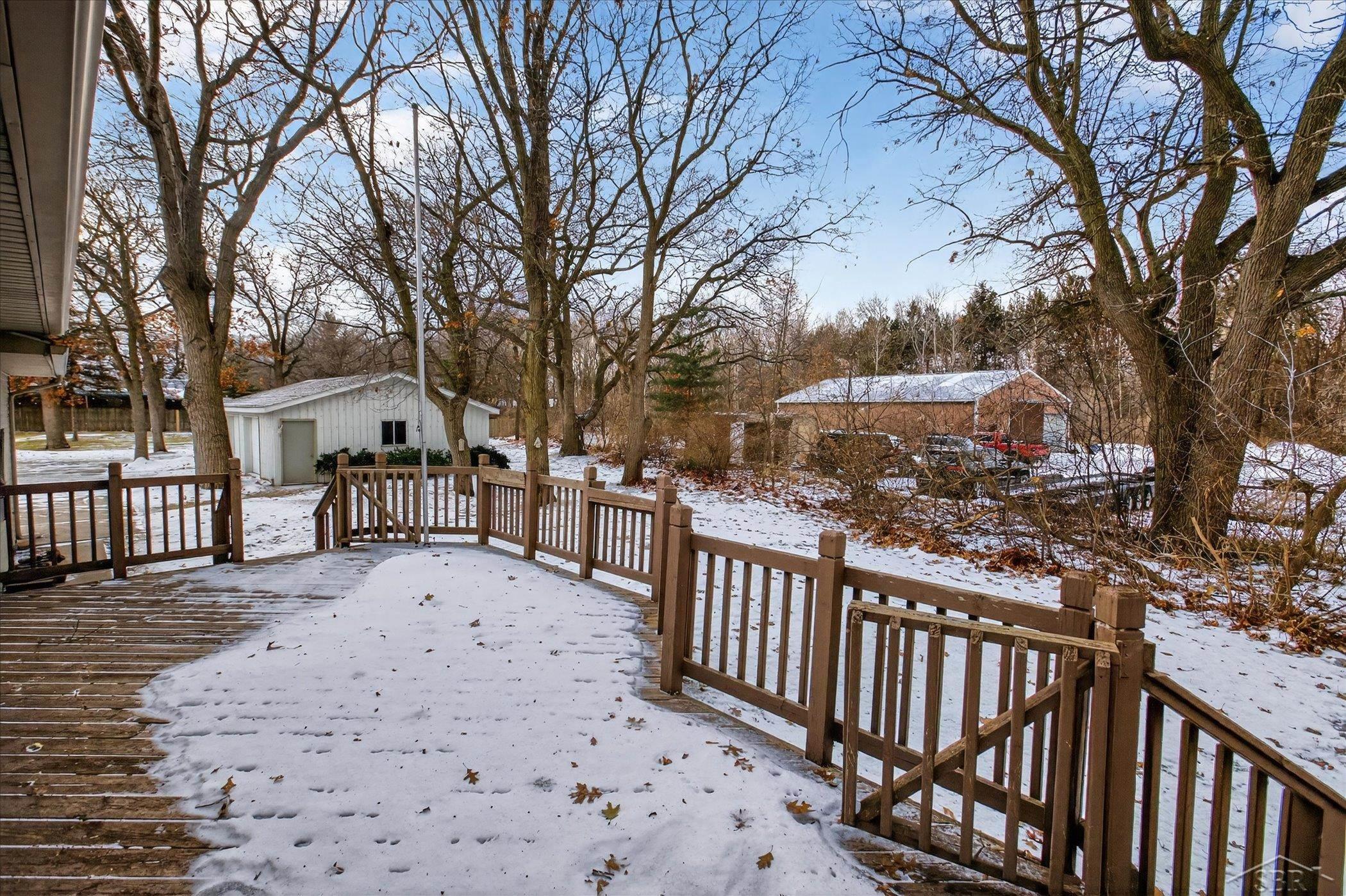 2314 South Huron Road Kawkawlin, MI 48631 - Photo 41 of 47 50196558-3ffdf680-d705-4c26-a0ba-643f86a24c74.JPG
