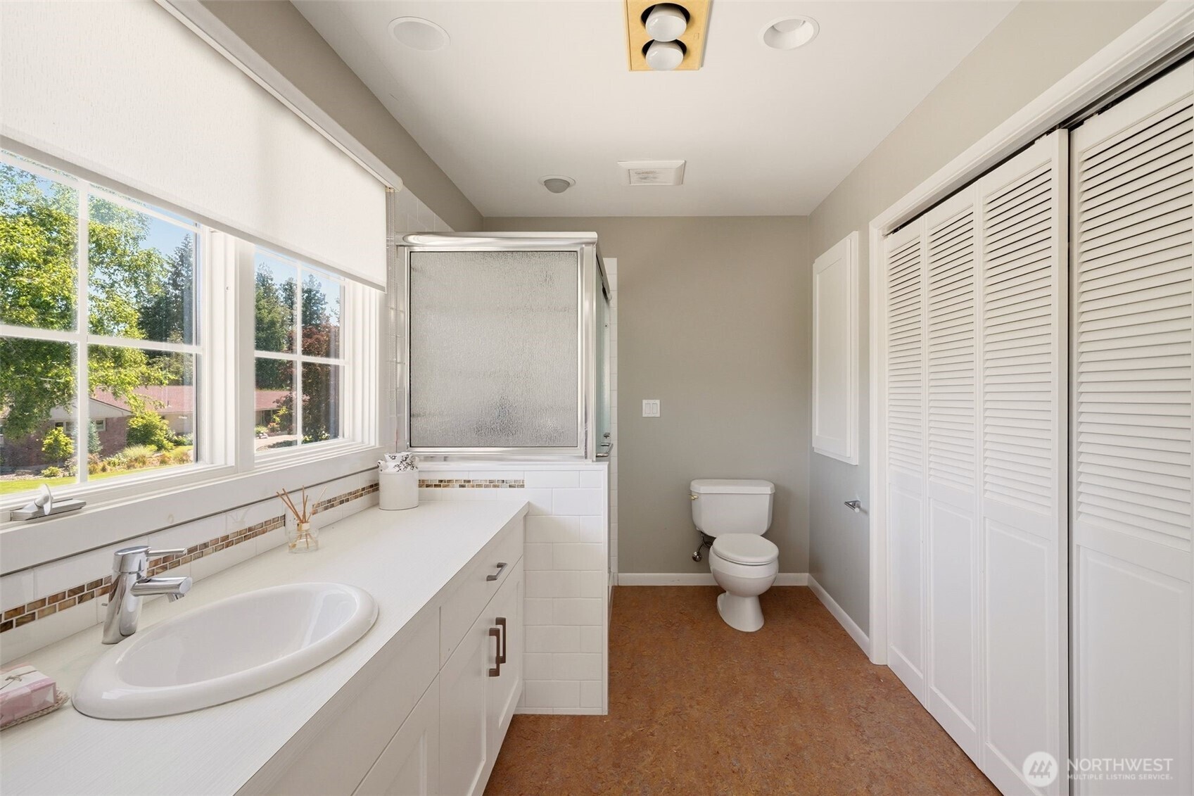 1527 East Woodcliff Road Spokane, WA 99203 - Photo 28 of 40