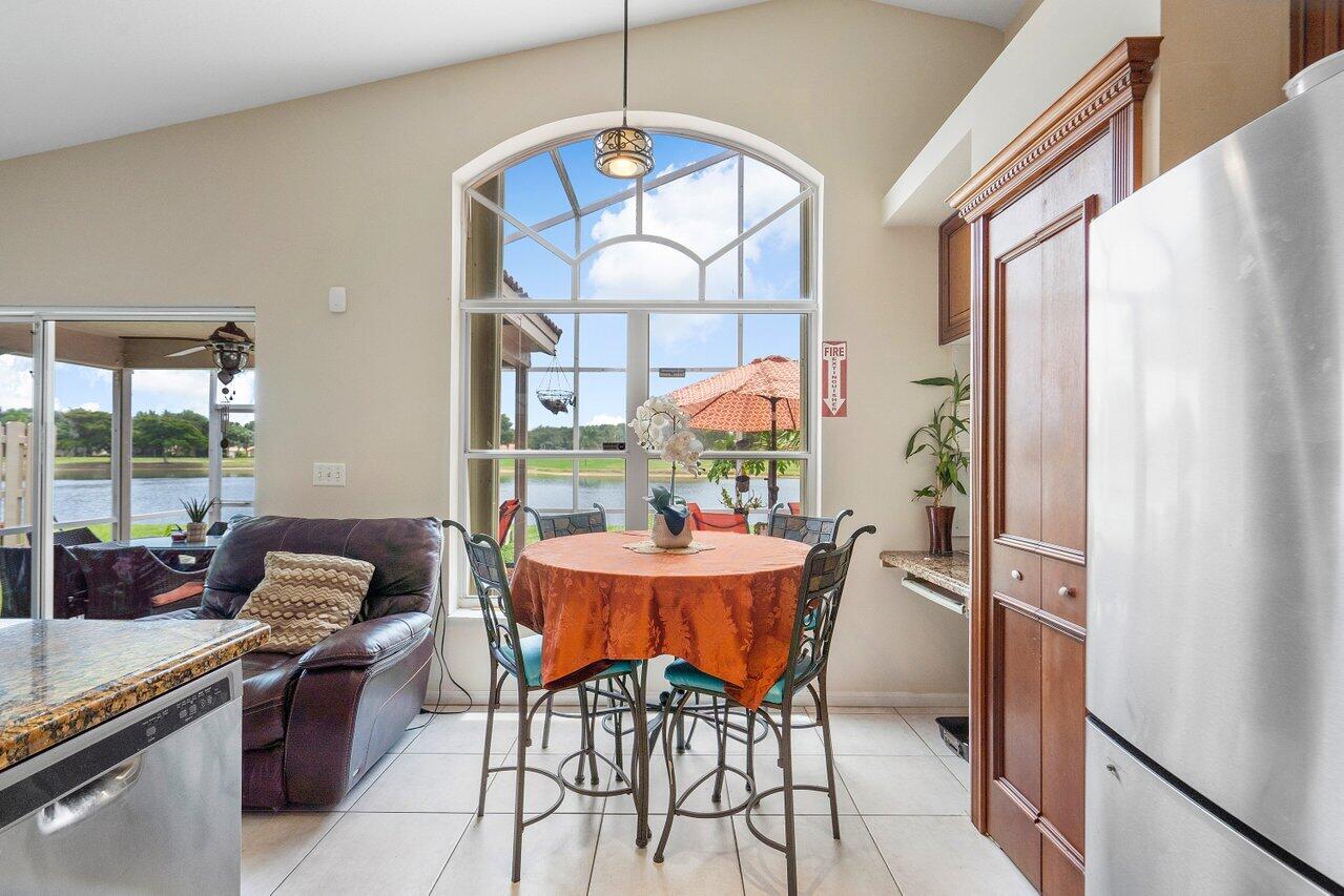 12304 Wedge Way Boynton Beach, FL 33437 - Photo 10 of 51 016-12304WedgeWay-BoyntonBeach-FL-33437-