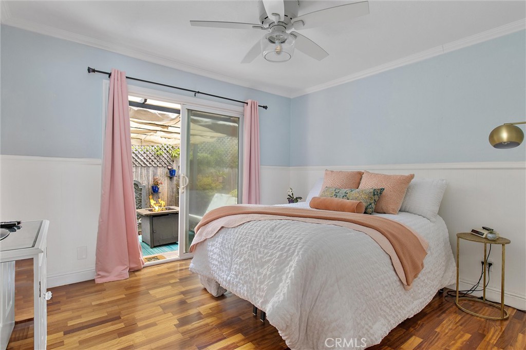 440 Java Street Morro Bay, CA 93442 - Photo 14 of 22 a bed sitting in a bedroom next to a window