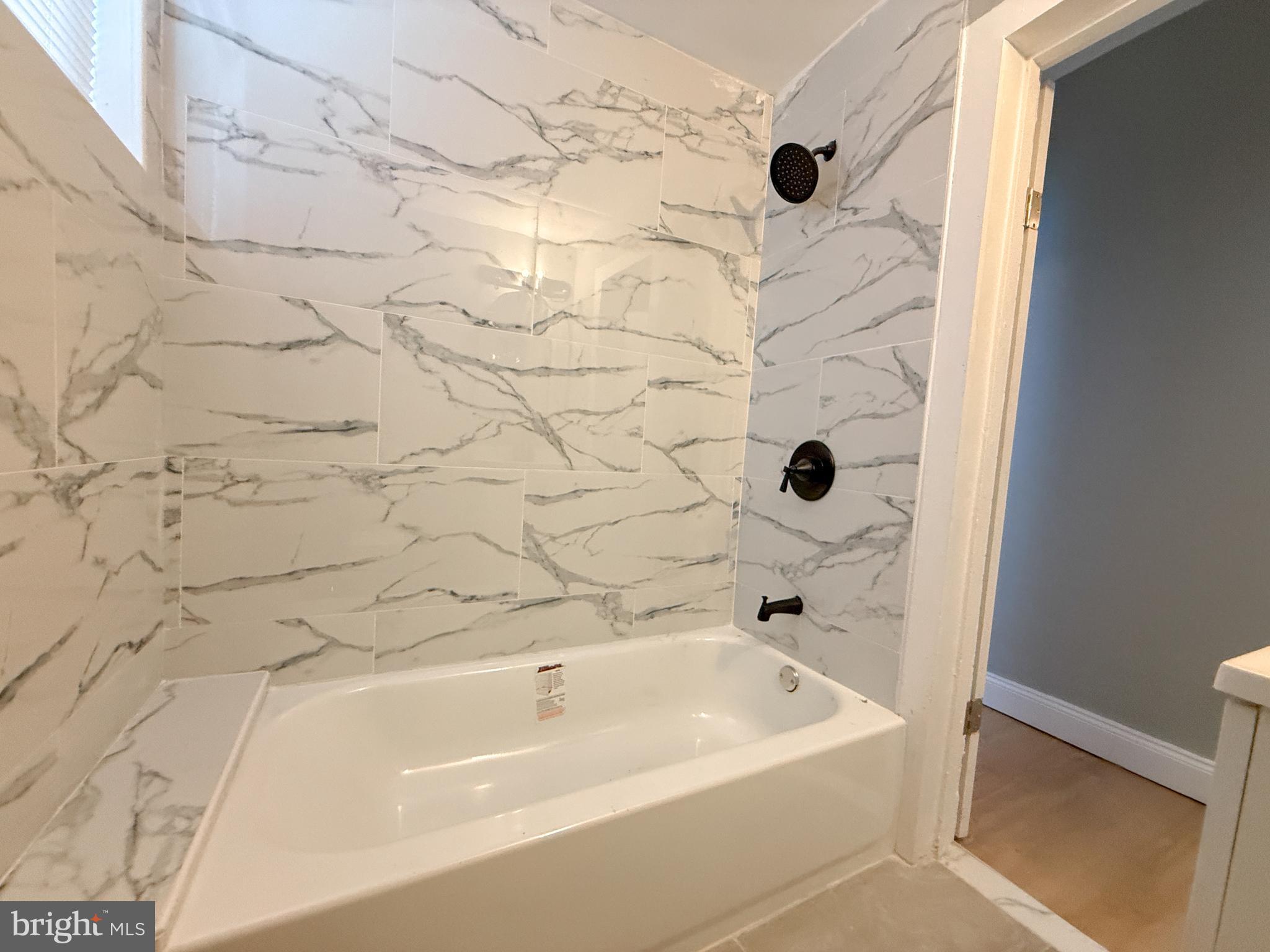 305 North Front Street Reading, PA 19601 - Photo 26 of 40