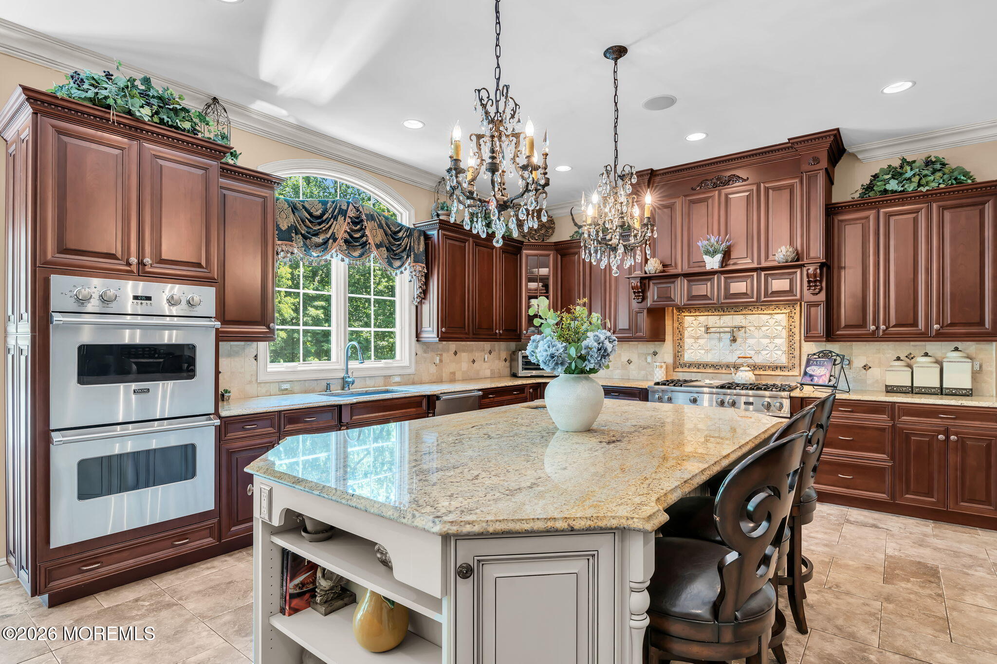 24 Embry Farm Road Marlboro, NJ 07746 - Photo 14 of 77 44-web-or-mls-DSC07080